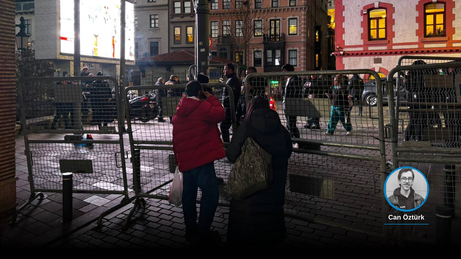 İstanbul’da 25 Kasım: Kadınlar Taksim Tünel’e alınmadı; gazeteciler meydandan çıkarıldı